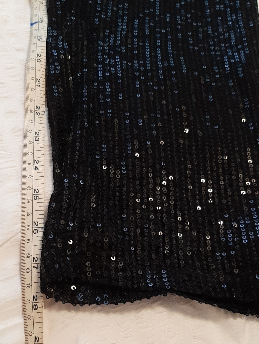 Sequined Jumpsuit With Satin Lapels & Trim. Slight Puffed Sleeve. Sz LG. - Picture 7 of 11